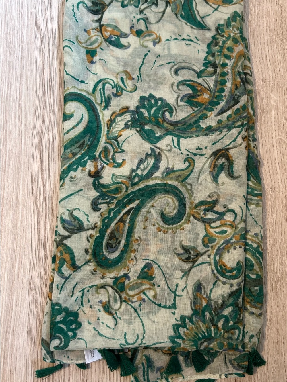 Lightweight Paisley Scarf in Green and Gold